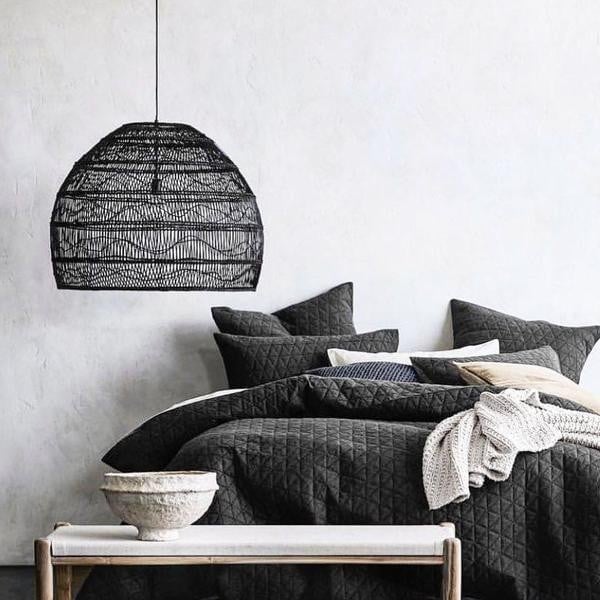 Wicker pendant lamp